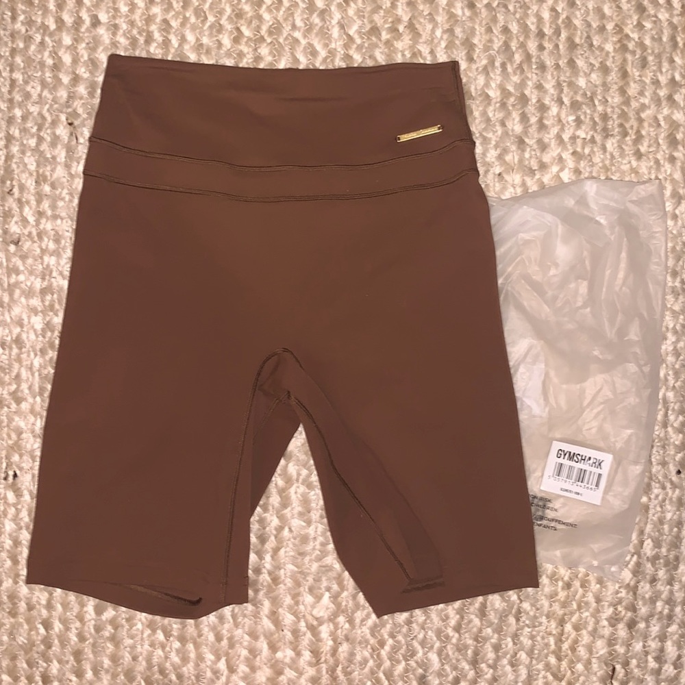 Gymshark x Whitney Simmons: V3 Collection 2021 Whitney Bike Shorts in Brown